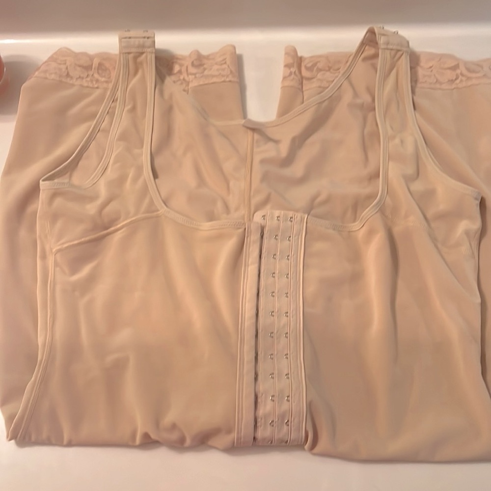 Columbian 3xl body suit
